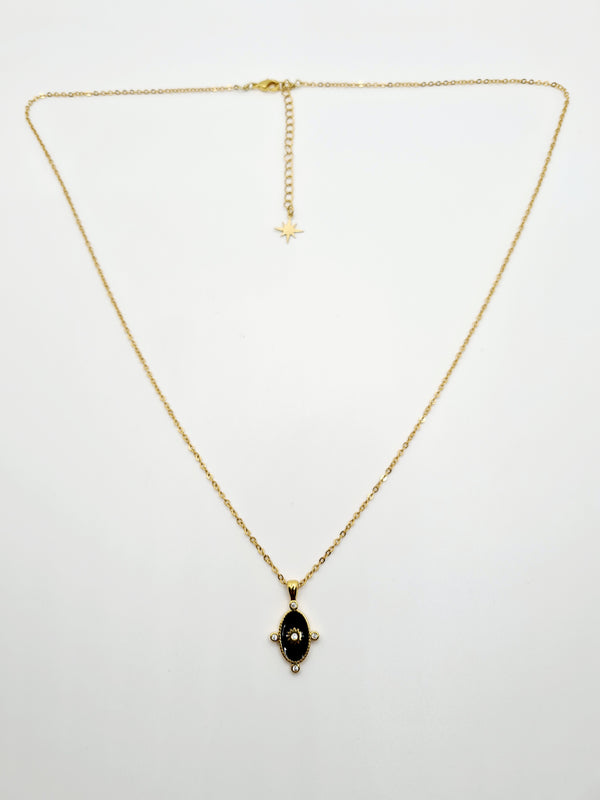 Collier Sarah